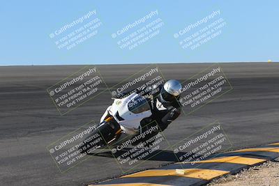 media/Nov-06-2023-Moto Forza (Mon) [[ce023d0744]]/2-Advanced Group/Session 2 (Bowl)/